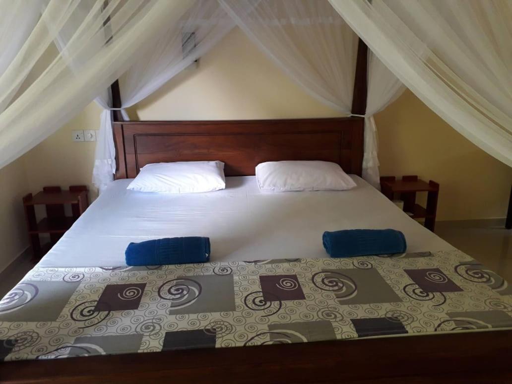 Blue Point Rest Hotell Tangalle Exteriör bild