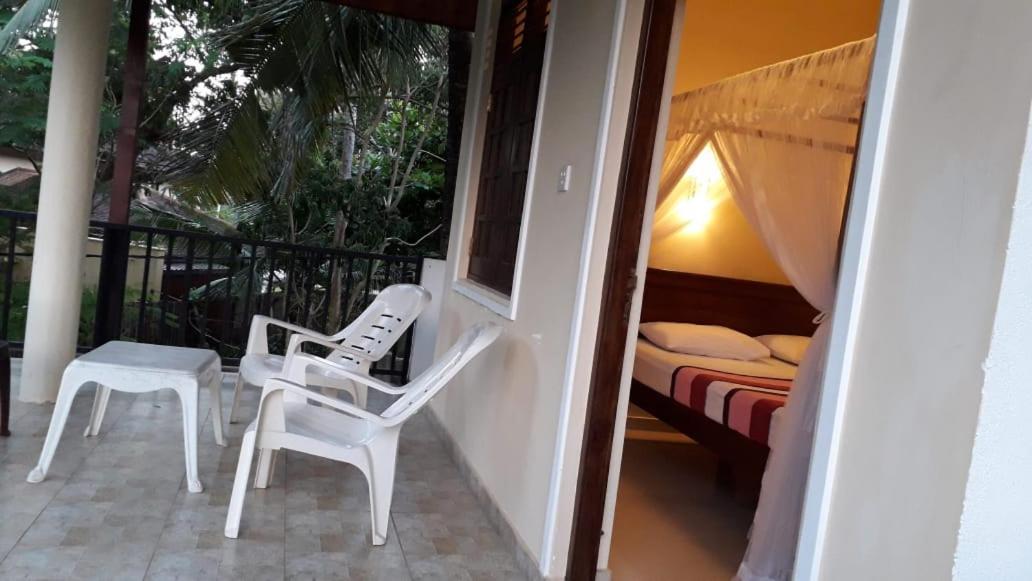 Blue Point Rest Hotell Tangalle Exteriör bild