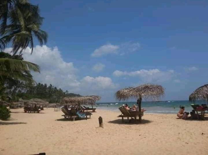 Blue Point Rest Hotell Tangalle Exteriör bild