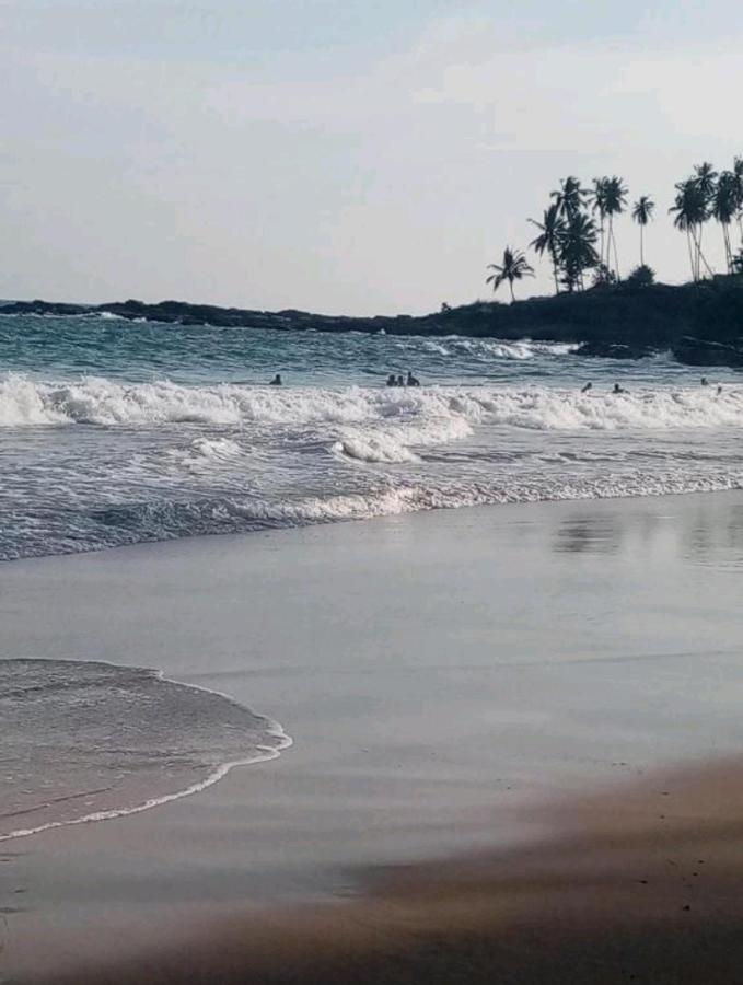 Blue Point Rest Hotell Tangalle Exteriör bild